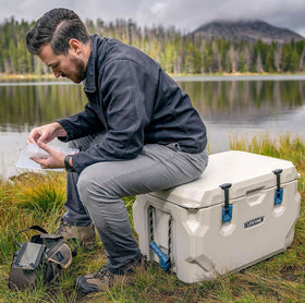 Lifetime Cooler Cold Ice Chest| Insulated Hunting Fishing Camp