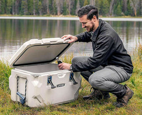 Lifetime Cooler Cold Ice Chest| Insulated Hunting Fishing Camp